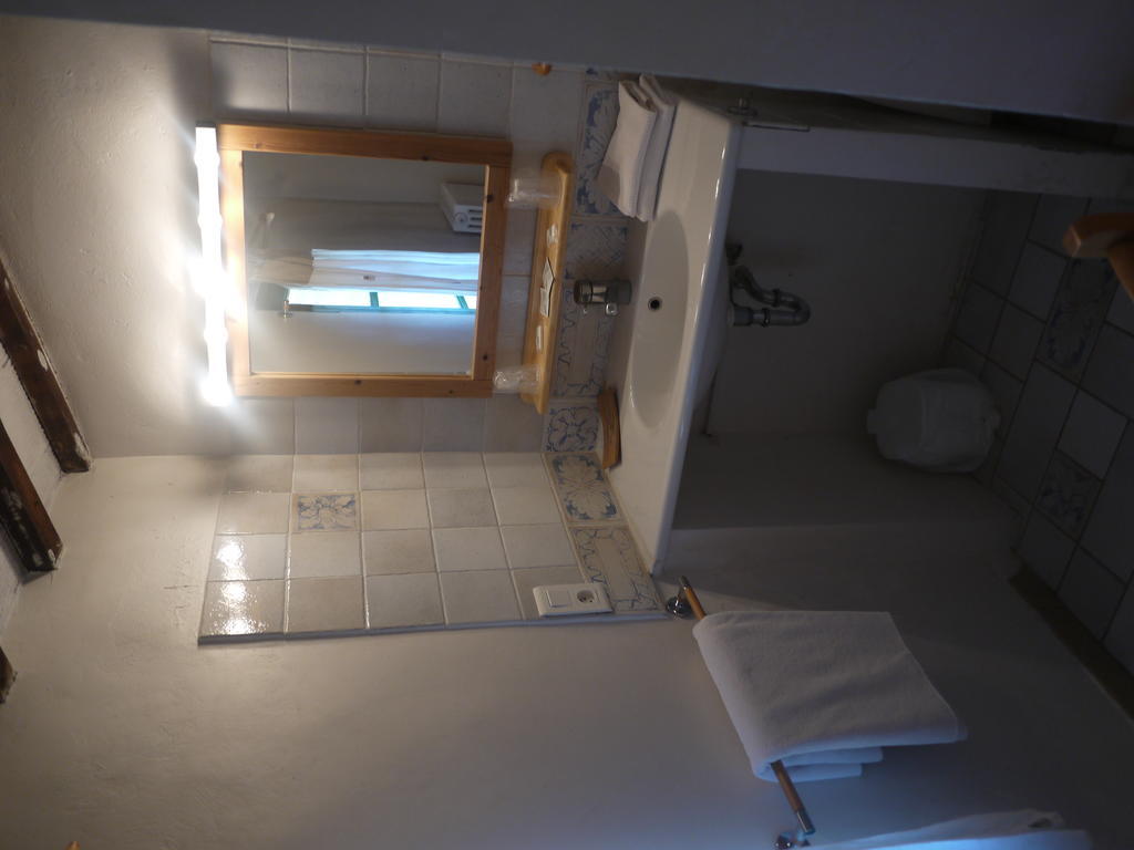 Auberge Des Seguins Buoux Oda fotoğraf