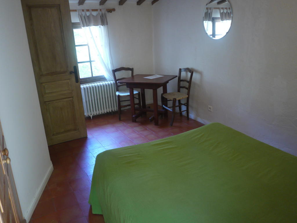 Auberge Des Seguins Buoux Oda fotoğraf