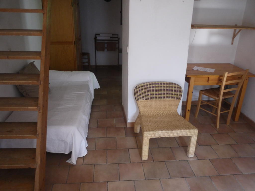 Auberge Des Seguins Buoux Oda fotoğraf