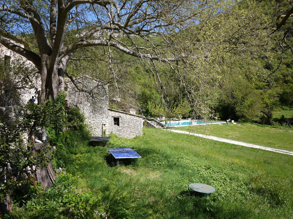 Auberge Des Seguins Buoux Dış mekan fotoğraf